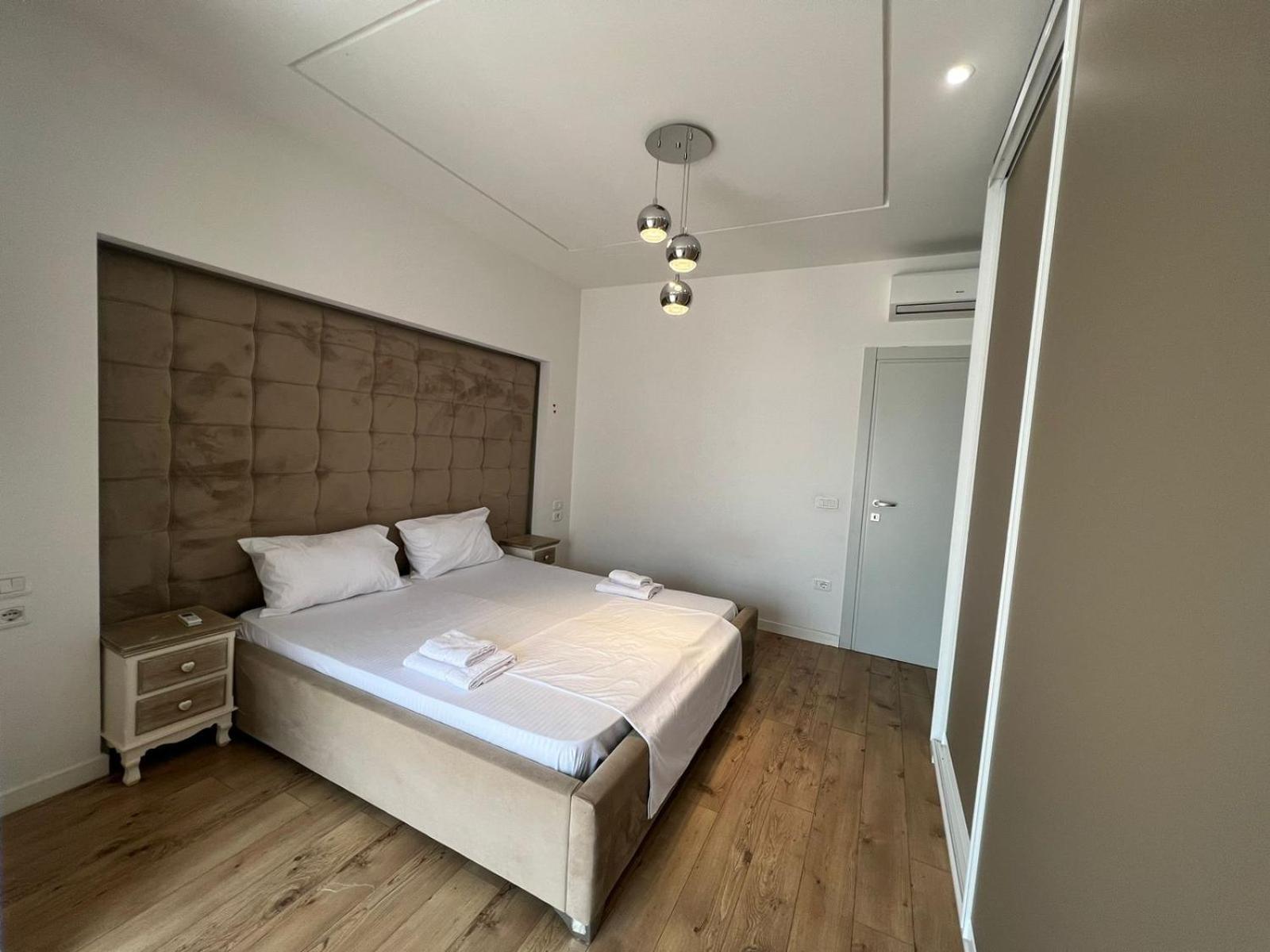 Kreilux Valona Apartment Vlore Exterior photo