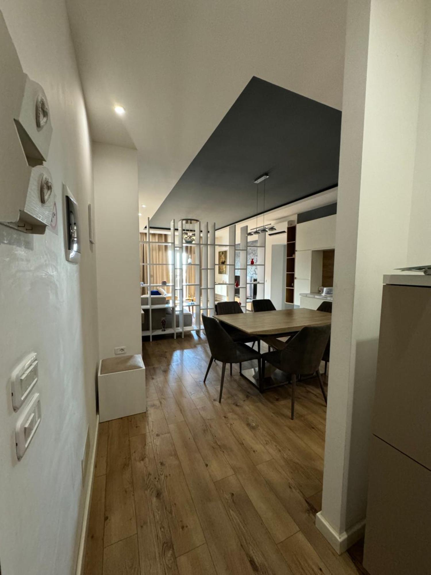 Kreilux Valona Apartment Vlore Exterior photo