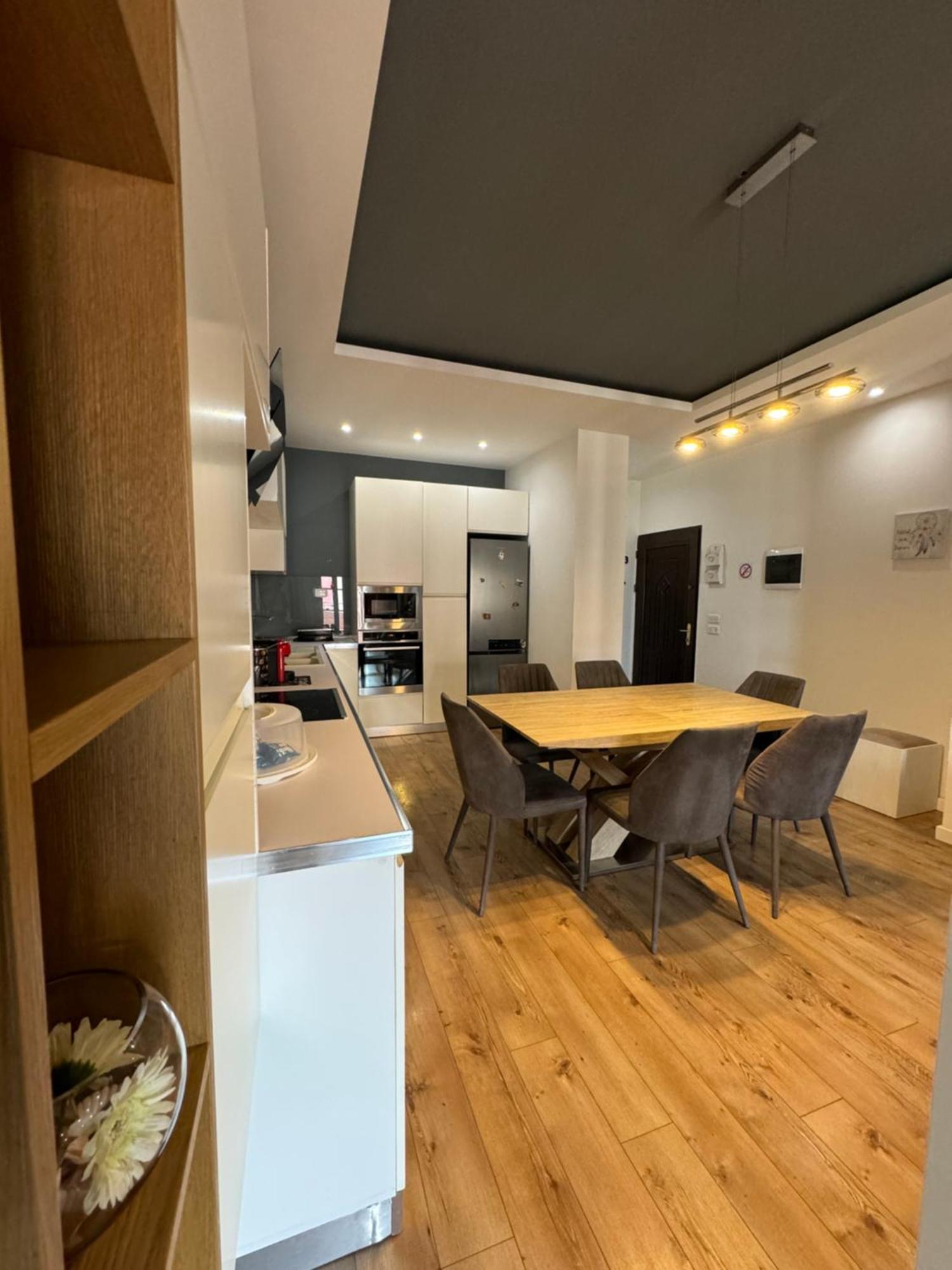 Kreilux Valona Apartment Vlore Exterior photo